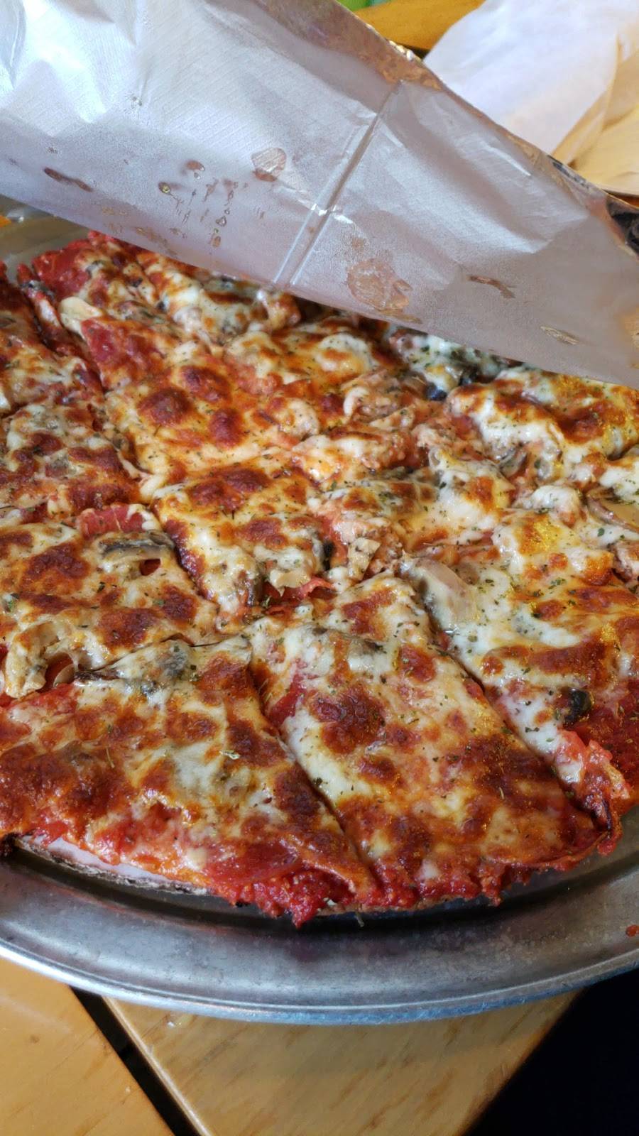 Phils Pizza | restaurant | 1102 W 35th St, Chicago, IL 60609, USA | 7735230947 OR +1 773-523-0947