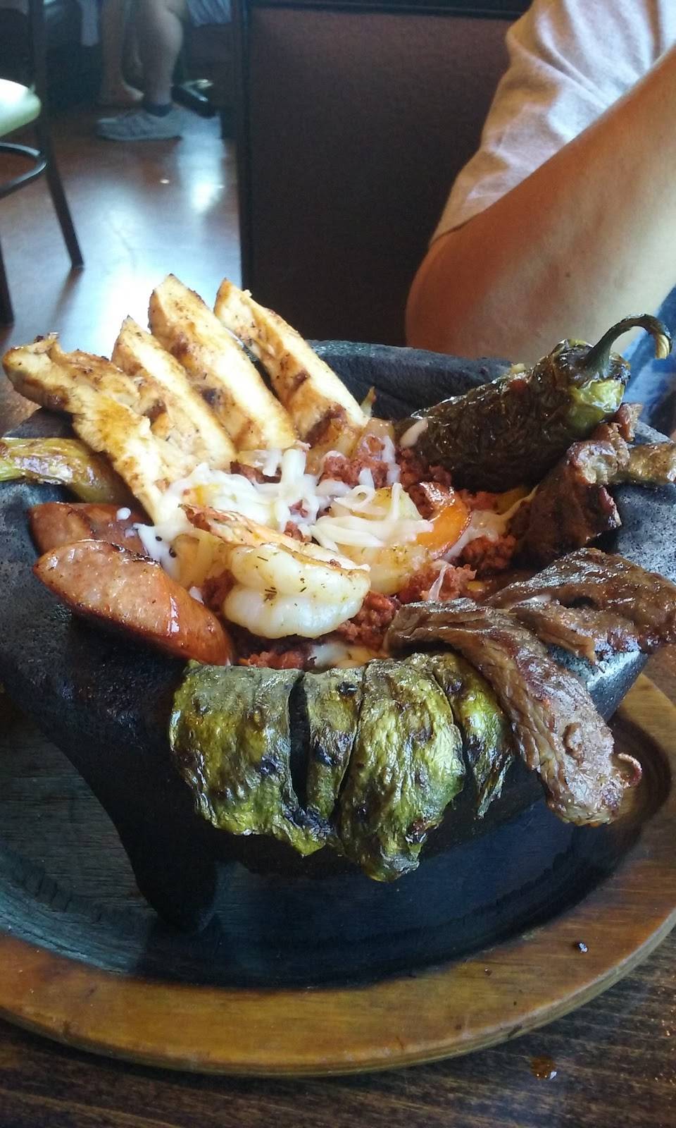 Habaneros | restaurant | 123 E Jefferson St, Grand Prairie, TX 75051, USA | 9726393377 OR +1 972-639-3377