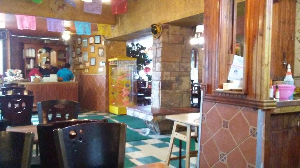 El Rincon Tapatio | restaurant | 127 W Jefferson Blvd, Dallas, TX 75208, USA | 2149461610 OR +1 214-946-1610