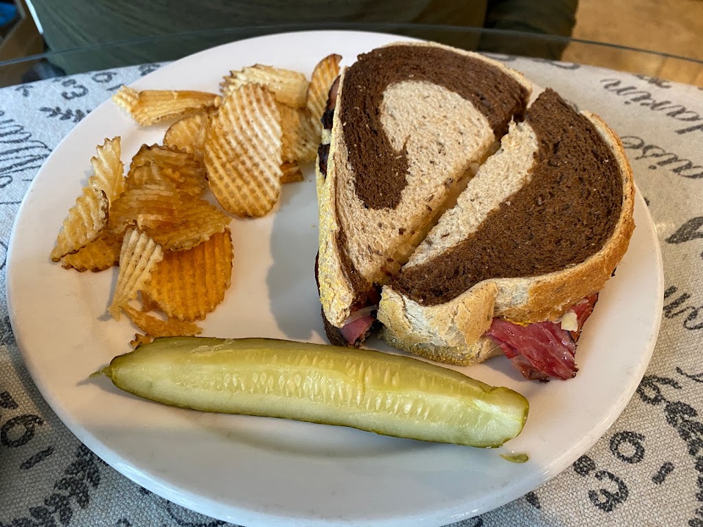 The Bistro at Annies | restaurant | 2849 W White Mountain Blvd, Pinetop-Lakeside, AZ 85929, USA | 9283679920 OR +1 928-367-9920