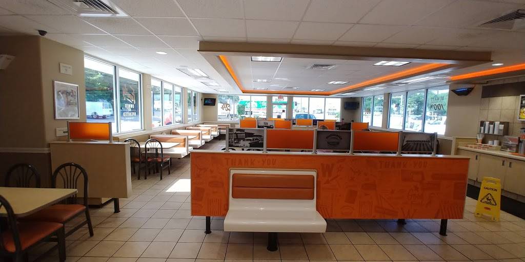 Whataburger | restaurant | 1504 W Church St, Livingston, TX 77351, USA | 9363275796 OR +1 936-327-5796