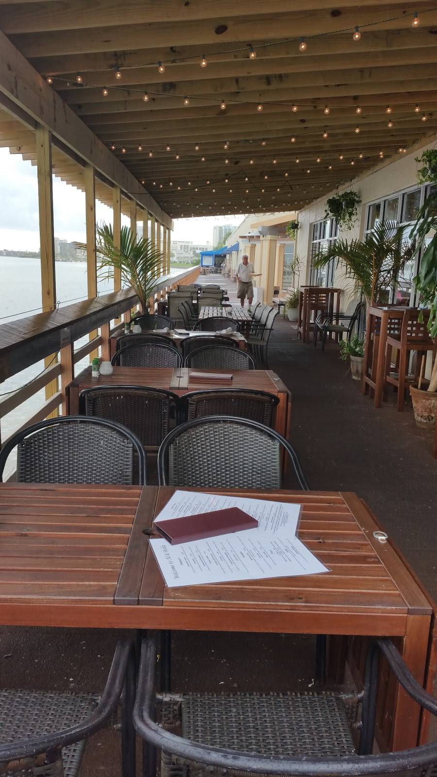 Al and Stella Authentic Italian Restaurant And Pizzeria ( Water  | restaurant | 1261 Gulf Blvd #110, Clearwater Beach, FL 33767, USA | 7272400743 OR +1 727-240-0743