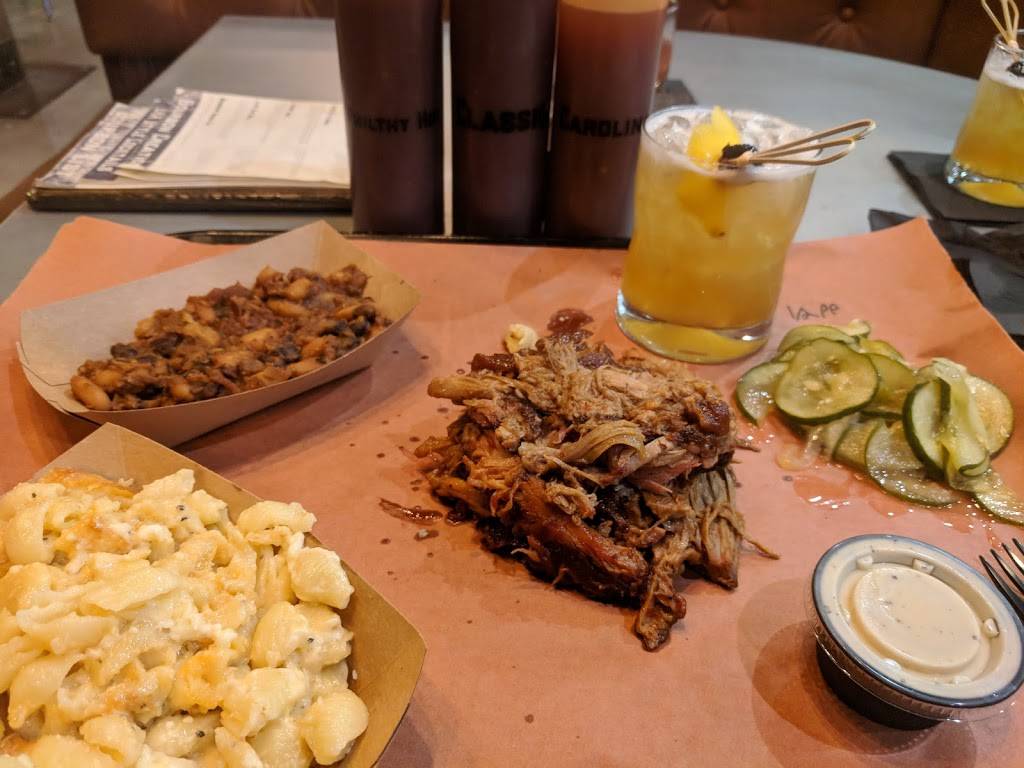 Limestone BBQ and Bourbon | restaurant | 2062 Limestone Rd, Wilmington, DE 19808, USA | 3022742085 OR +1 302-274-2085