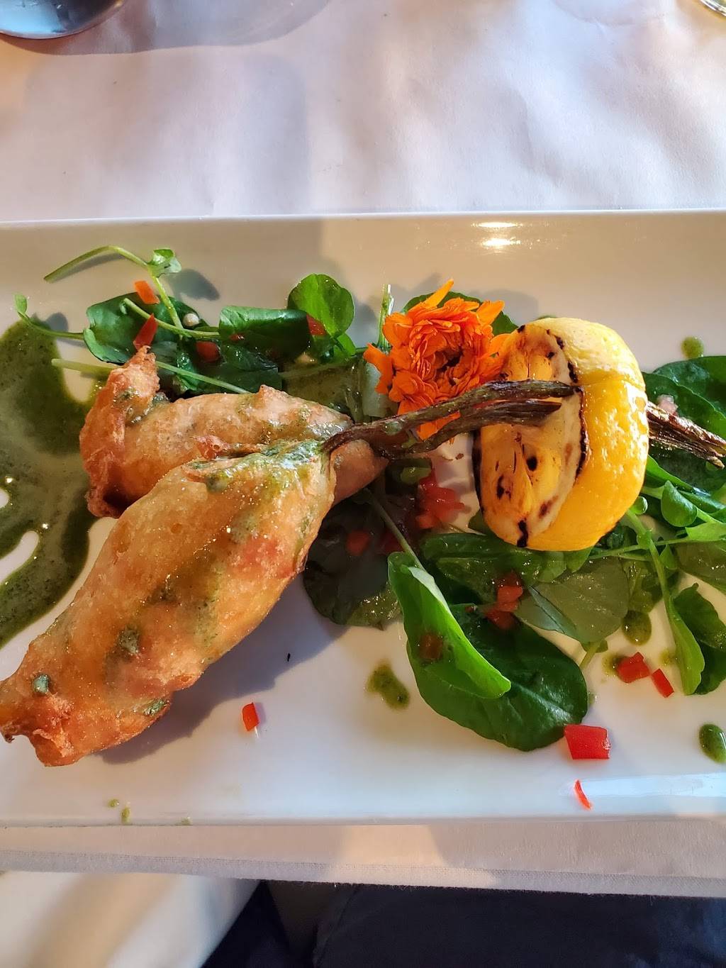 William Ks | restaurant | 329 Erie St, Buffalo, NY 14202, USA | 7168520500 OR +1 716-852-0500
