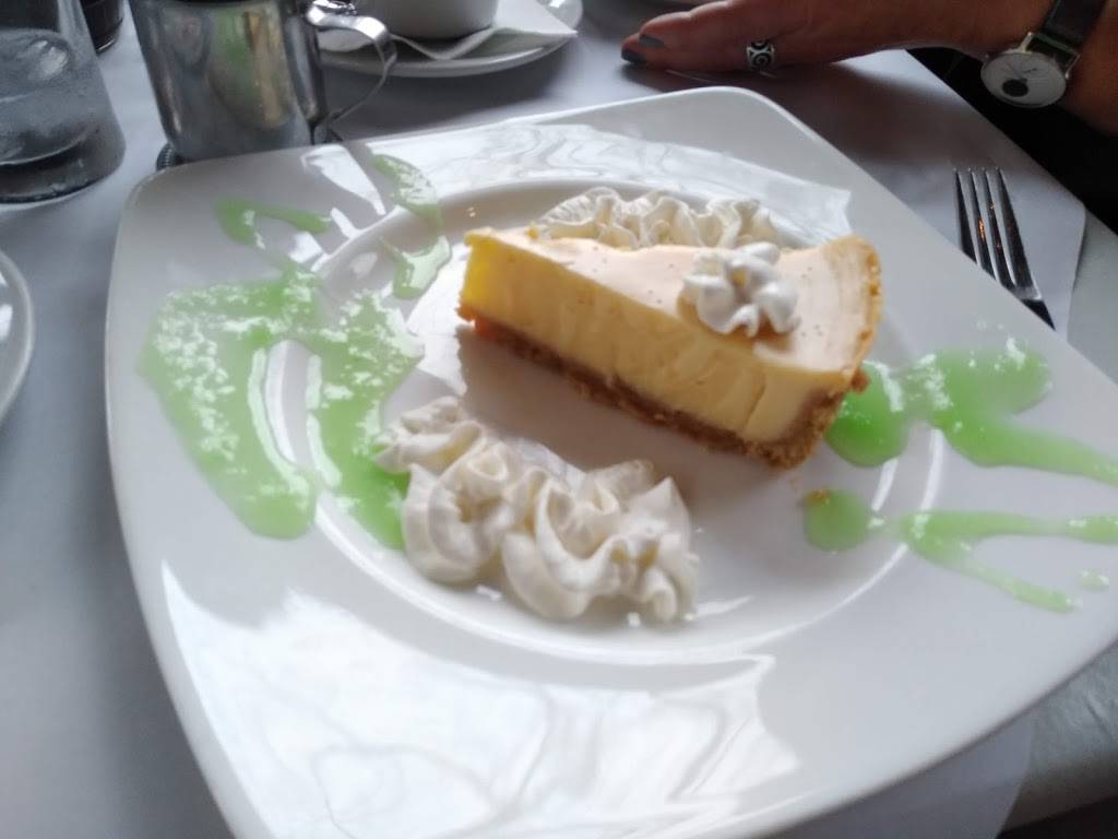 Little Rickys Rib Joint | restaurant | 2327, 540 Lincoln Ave, Winnetka, IL 60093, USA | 8477841444 OR +1 847-784-1444