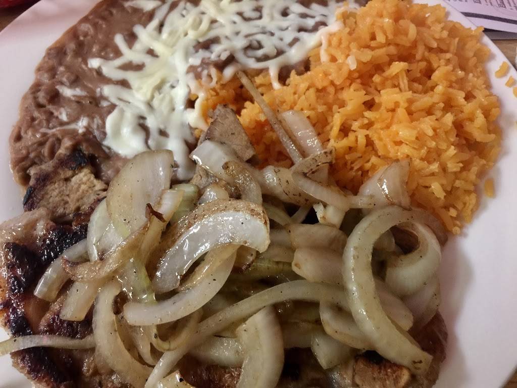 La Chiapaneca Restaurant | restaurant | 1401 E Orange Ave, Eustis, FL 32726, USA | 3526303516 OR +1 352-630-3516