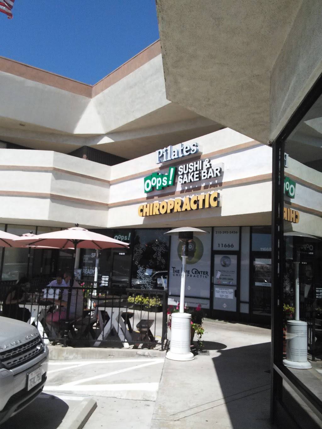 Oops! Sushi & Sake Bar | restaurant | 11670 Gateway Blvd, Los Angeles, CA 90064, USA | 3104788991 OR +1 310-478-8991