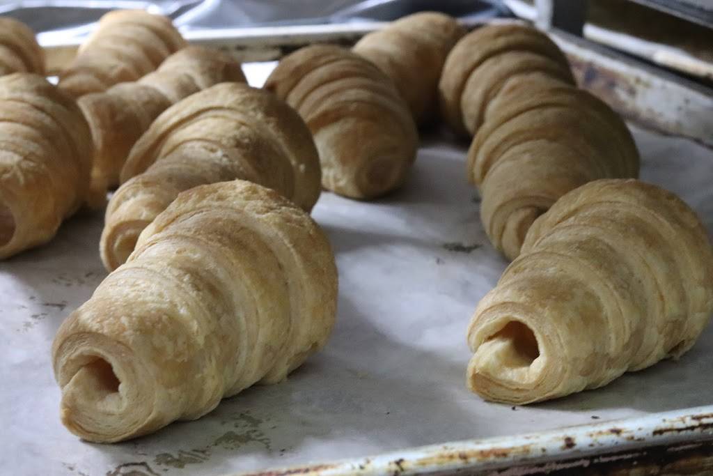 Mandato fruit & grocery corp | bakery | 7220 3rd Ave, Brooklyn, NY 11209, USA | 7187482724 OR +1 718-748-2724