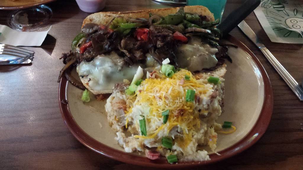 19th Hole Sports Bar & Grill | restaurant | 9067 WI-70, St Germain, WI 54558, USA | 7155424042 OR +1 715-542-4042