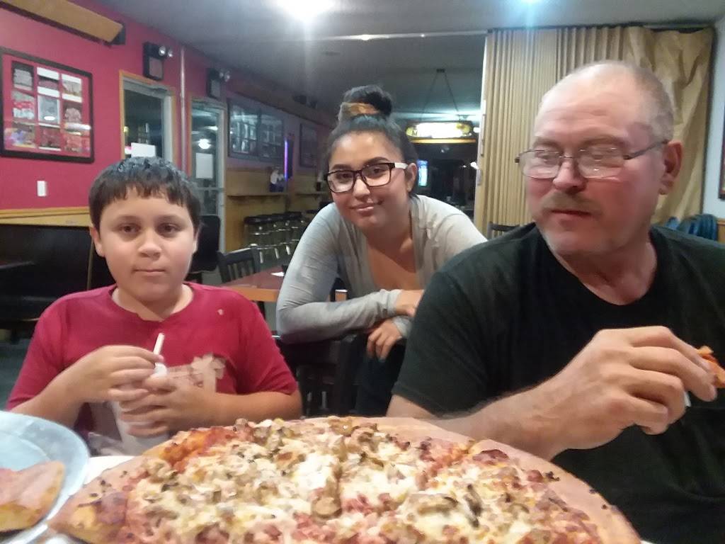 Cardinal Country Pizza | restaurant | 9402, 8220 Ellis Rd, Millington, MI 48746, USA | 9898714554 OR +1 989-871-4554