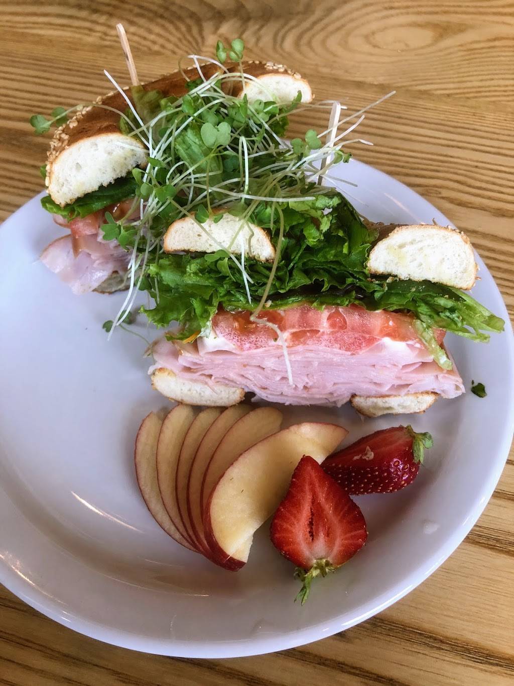 Bagel Ste-Rose | restaurant | 196 Boulevard Sainte-Rose, Laval, QC H7L 1L4, Canada | 4506289343 OR +1 450-628-9343