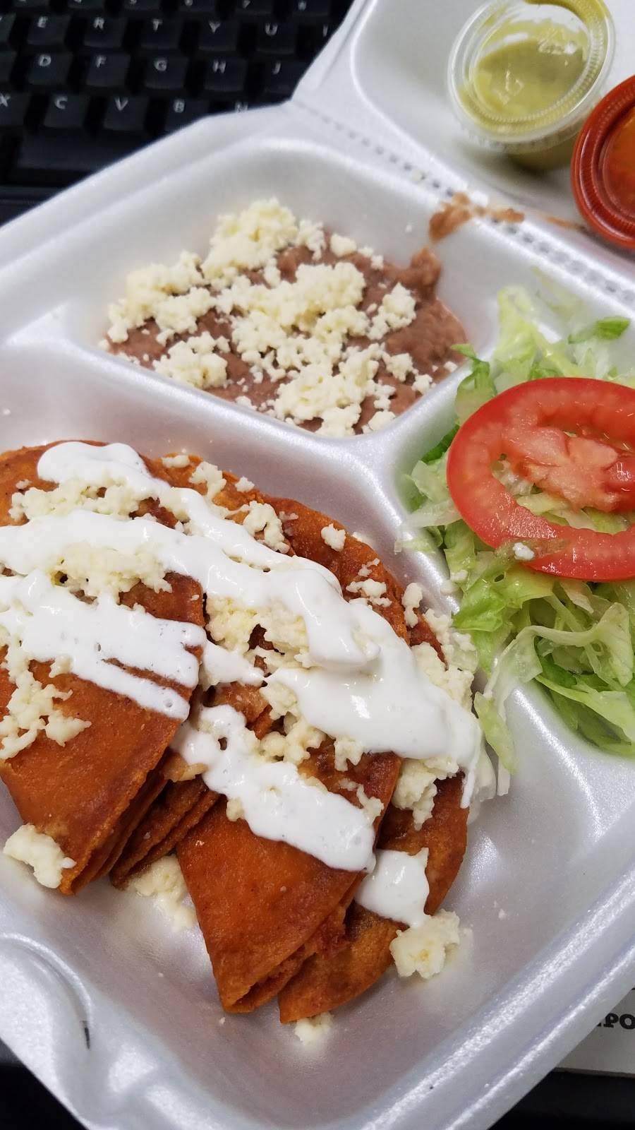 Tortilleria La Potosina | restaurant | 8238 Scyene Rd, Dallas, TX 75227, USA | 2148153995 OR +1 214-815-3995