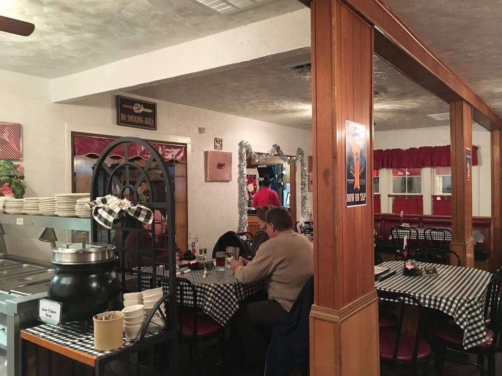 Gala-T-Inn | restaurant | 65108 Red Arrow Hwy, Hartford, MI 49057, USA | 2696214911 OR +1 269-621-4911