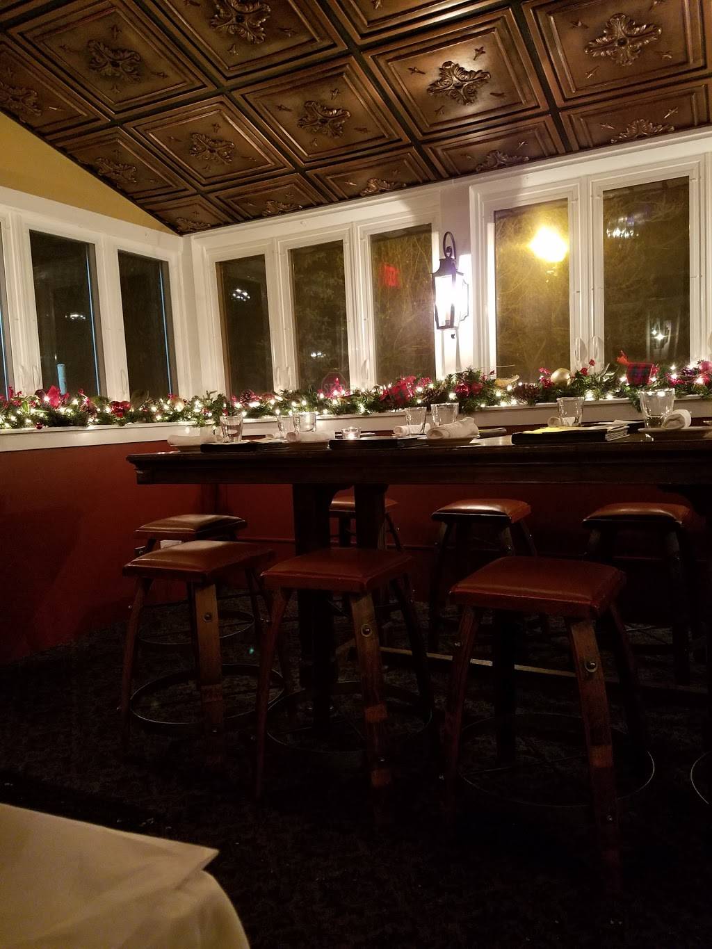 Maple Tree Inn | restaurant | 13000 S Western Ave, Blue Island, IL 60406, USA | 7083883461 OR +1 708-388-3461