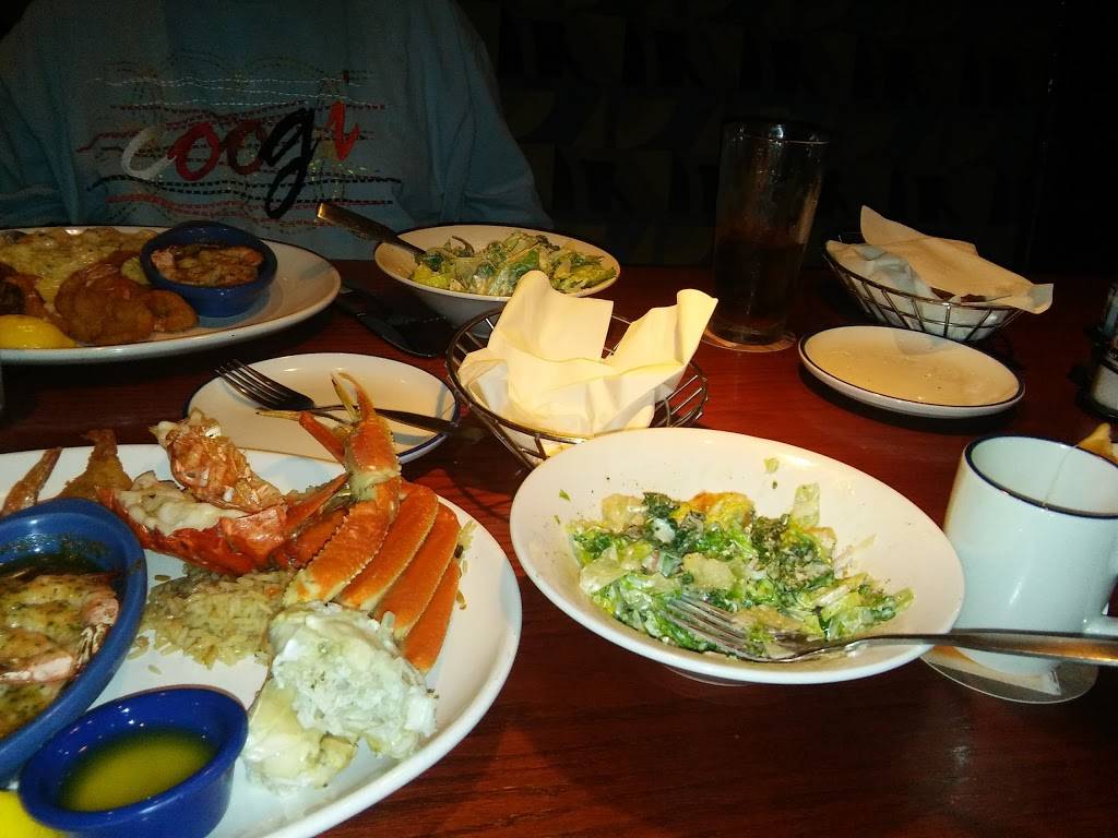 Red Lobster | restaurant | 5733 S Lindbergh Blvd, St. Louis, MO 63123, USA | 3144877744 OR +1 314-487-7744