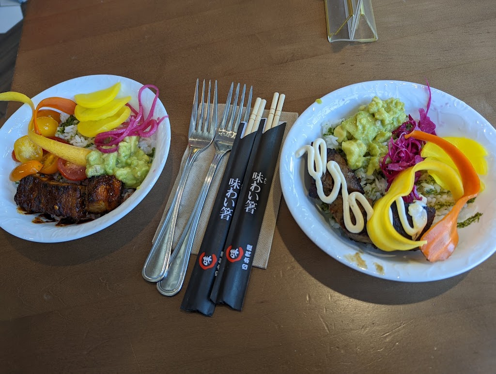 Día Bom by Kikos | Kushiyaki & Bao Asian x Latin Fusion | restaurant | 2238 N Farwell Ave, Milwaukee, WI 53202, USA | 4148818733 OR +1 414-881-8733