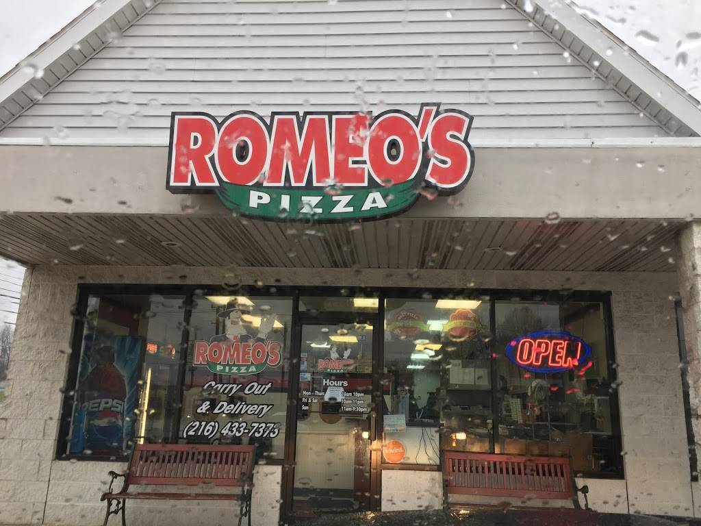 Romeos Pizza | restaurant | 13349 Snow Rd, Brook Park, OH 44142, USA | 2164337373 OR +1 216-433-7373
