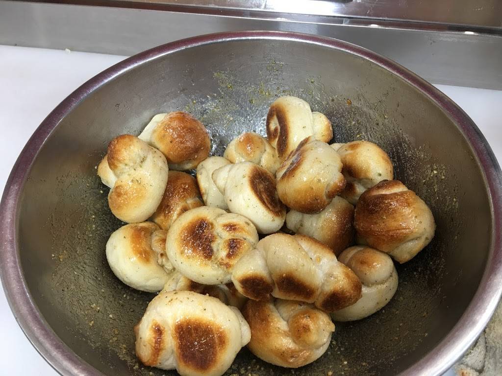 Kleins Kosher | restaurant | 595 Bedford Ave, Brooklyn, NY 11211, USA | 7183846577 OR +1 718-384-6577