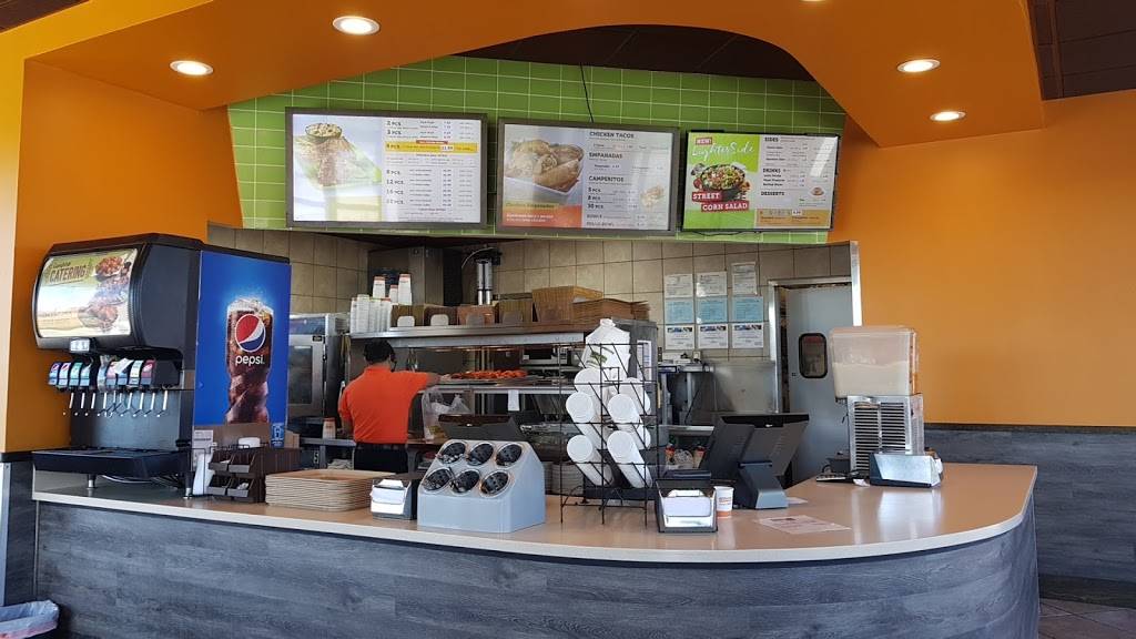 Pollo Campero | restaurant | 1703 N Cockrell Hill Rd, Dallas, TX 75211, USA | 2148195334 OR +1 214-819-5334