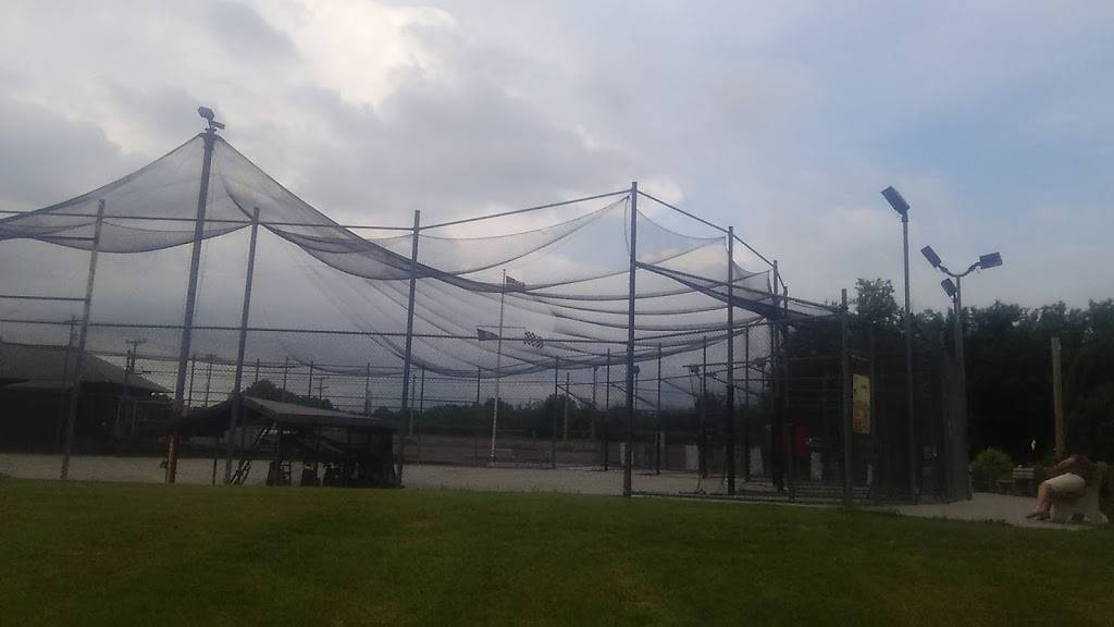 Appleland Raceway Park | restaurant | 4490 Valley Pike, Stephens City, VA 22655, USA | 5408662357 OR +1 540-866-2357