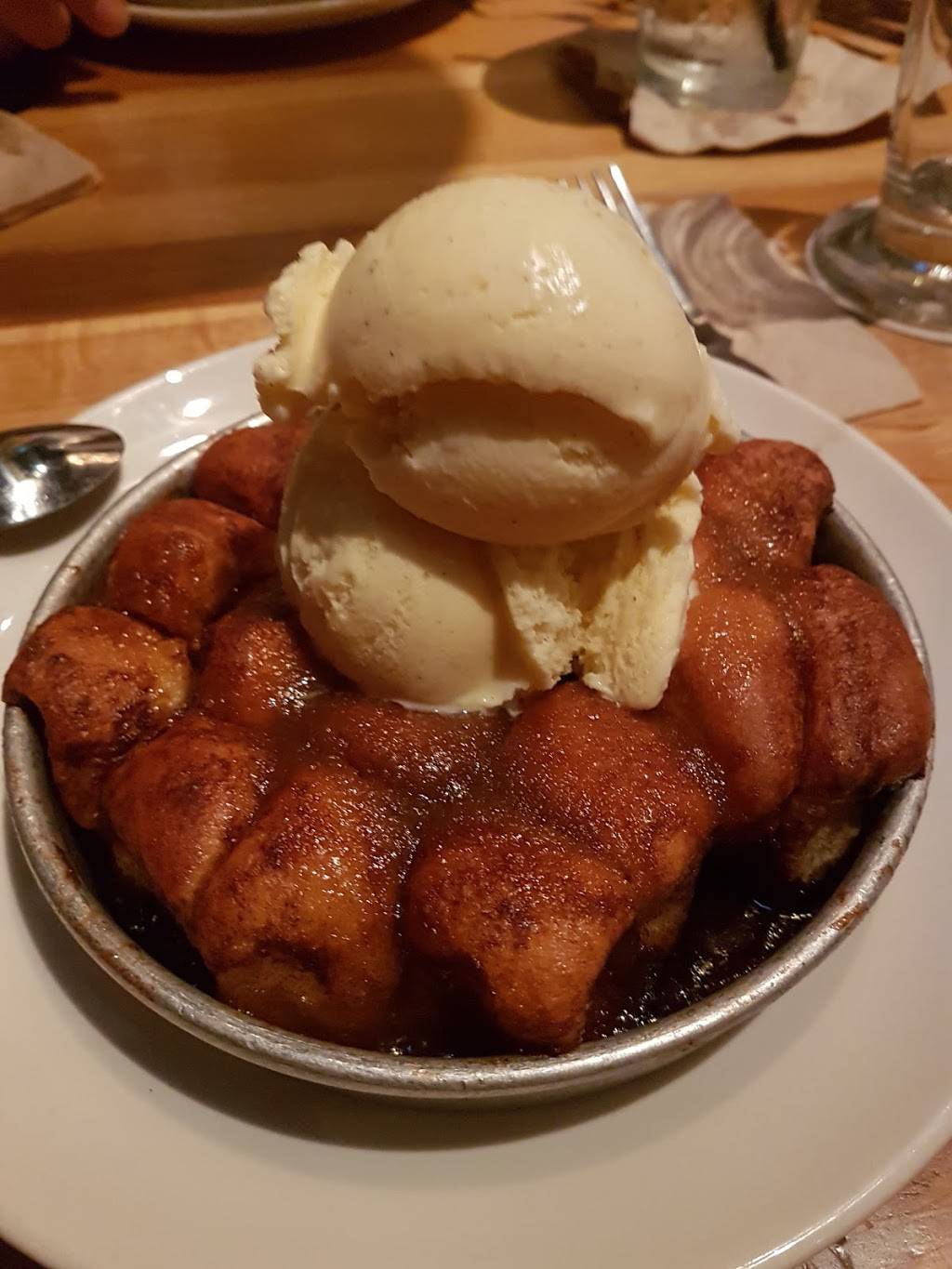 BJs Restaurant & Brewhouse | restaurant | 1001 E Whitestone Blvd, Cedar Park, TX 78613, USA | 5123792180 OR +1 512-379-2180