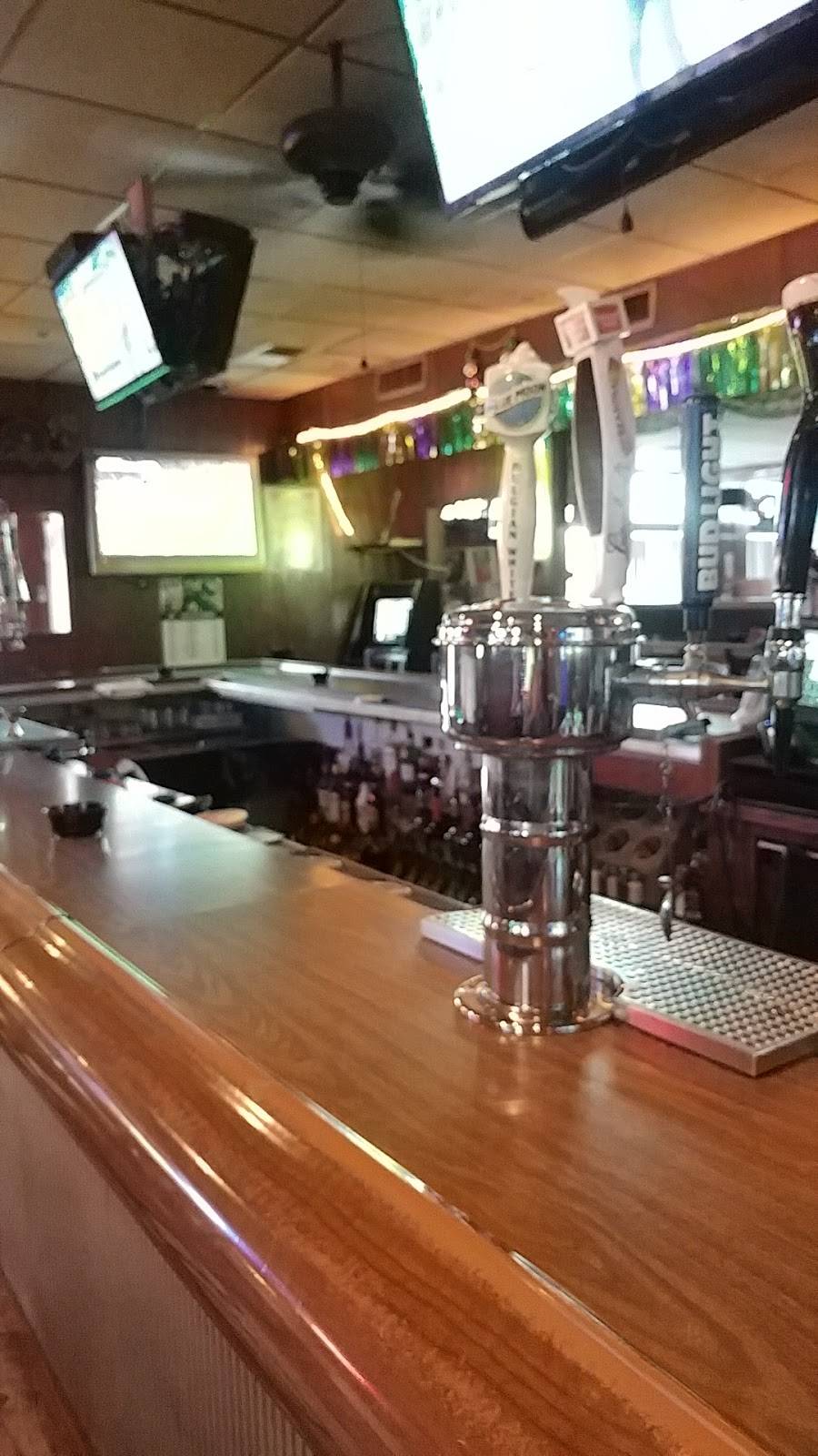 Hurricane Jacks | restaurant | 7759 New Falls Rd, Levittown, PA 19055, USA | 2679144517 OR +1 267-914-4517