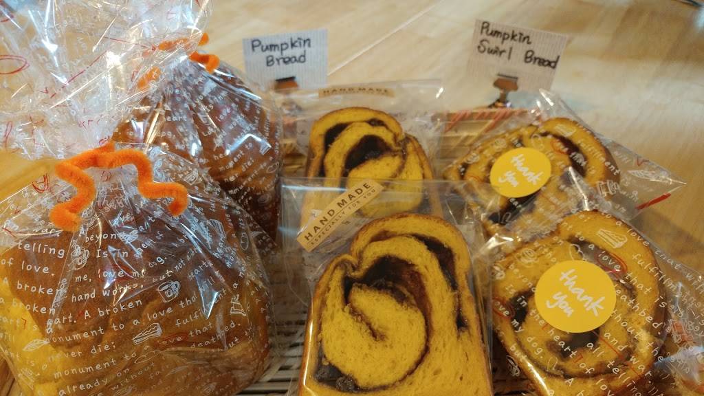 BNB DONUT | bakery | 2646 William D Tate Ave, Grapevine, TX 76051, USA | 8172034251 OR +1 817-203-4251