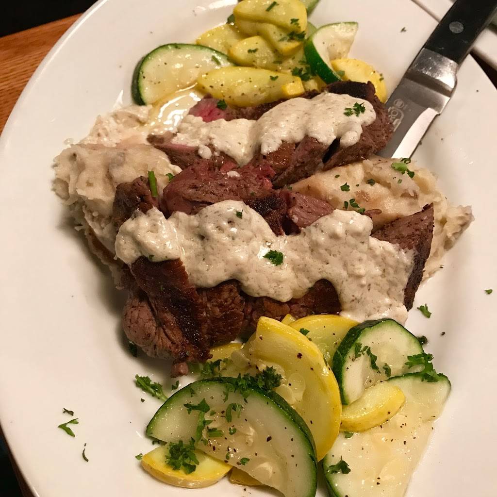 Brunswick Millhouse Steakhouse | restaurant | 124 Glynco Pkwy, Brunswick, GA 31525, USA | 9122643424 OR +1 912-264-3424