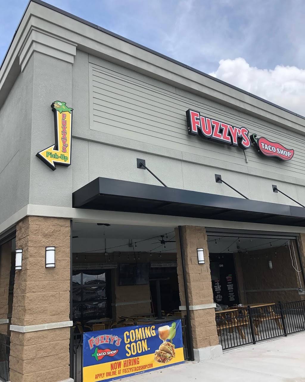 Fuzzys Taco Shop | restaurant | 10240 Big Bend Rd, Riverview, FL 33578, USA | 8136664005 OR +1 813-666-4005