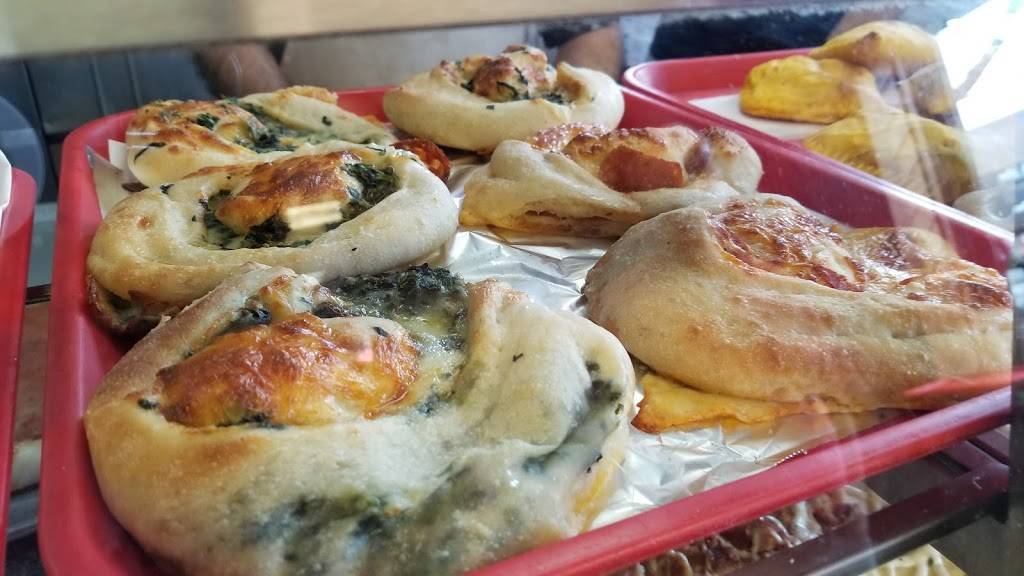 Dinos Pizzeria | restaurant | 925 Broadway, Thornwood, NY 10594, USA | 9147691398 OR +1 914-769-1398