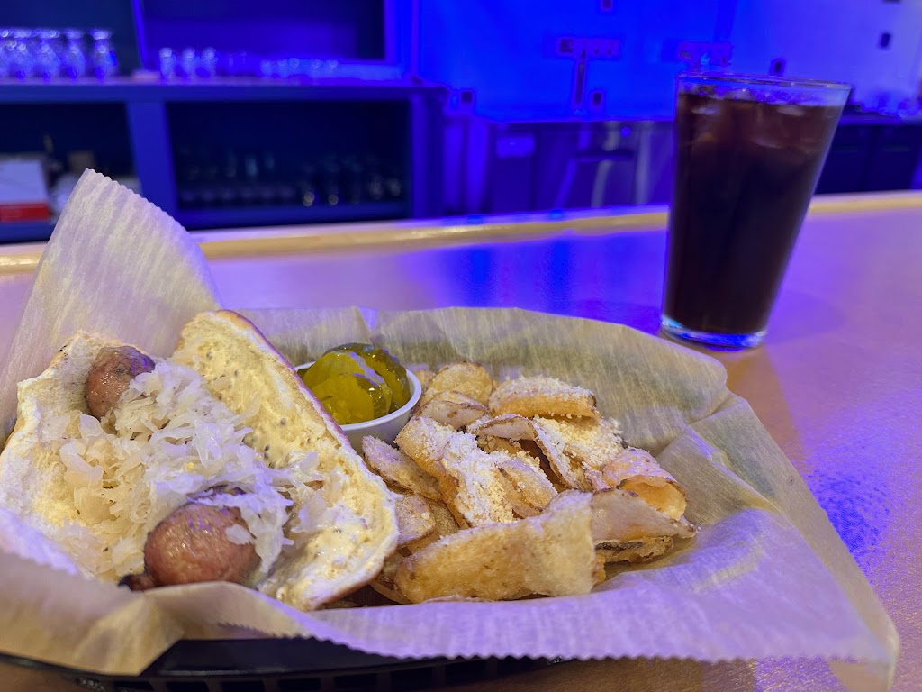 Flatrock Fallen Timbers | restaurant | 3100 Main St, Maumee, OH 43537, USA | 4199067155 OR +1 419-906-7155