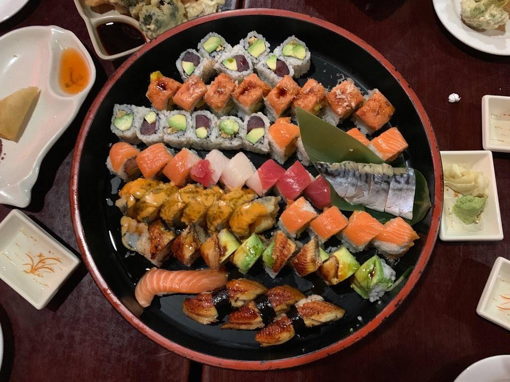 Sushi Palace | restaurant | 1473 Dixwell Ave, Hamden, CT 06514, USA | 2032308875 OR +1 203-230-8875