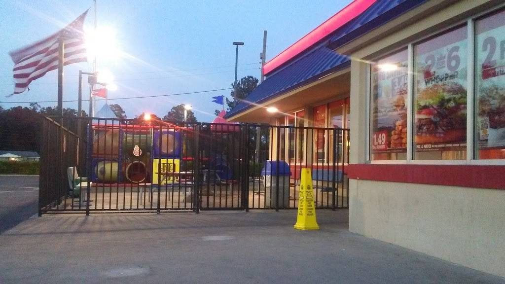 Burger King | restaurant | 1710 Memorial Dr, Waycross, GA 31501, USA | 9125906477 OR +1 912-590-6477
