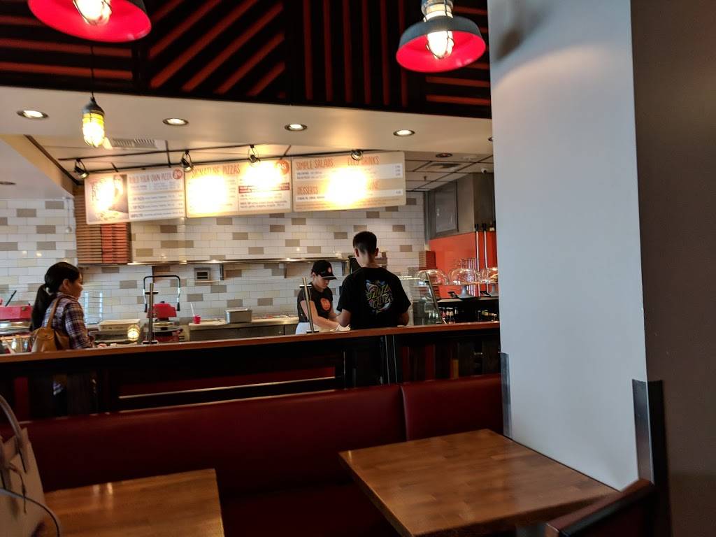 Blaze Pizza | meal takeaway | 5353 Almaden Expy, San Jose, CA 95118, USA | 4083801221 OR +1 408-380-1221
