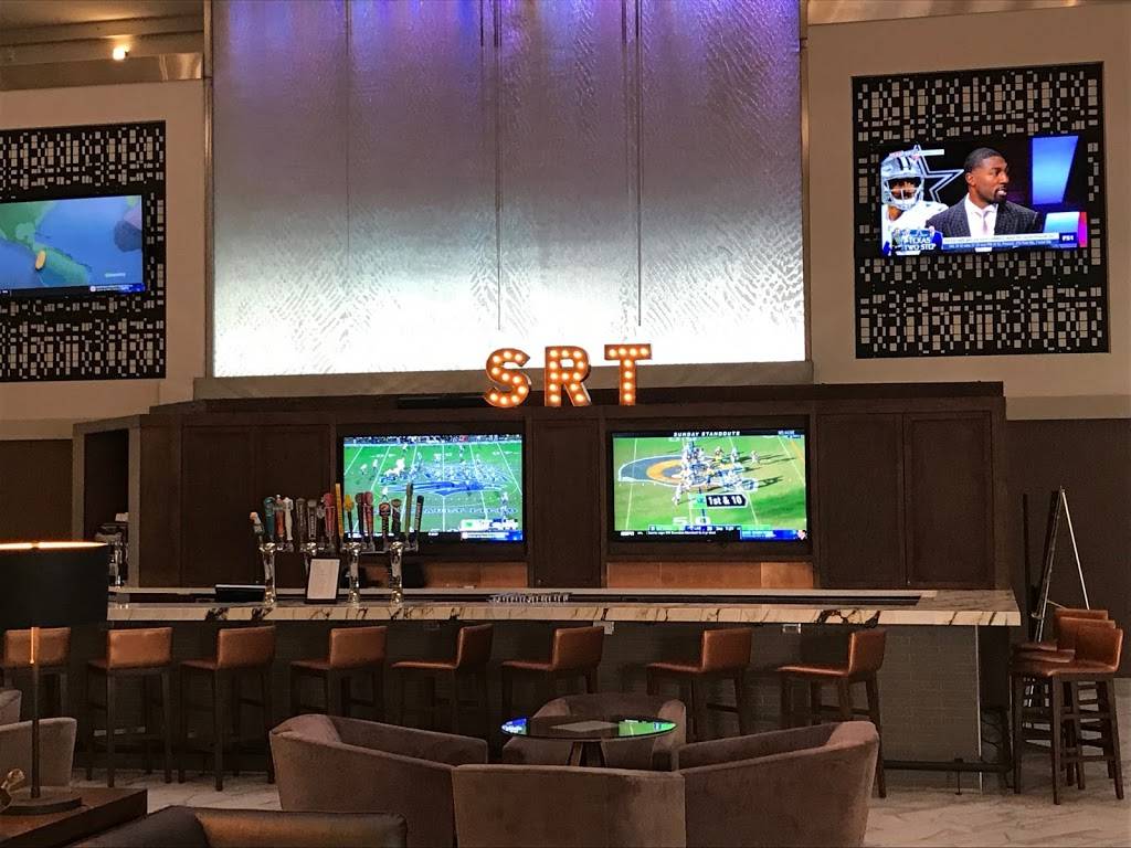 Salt River Tavern | restaurant | 10 E Thomas Rd, Phoenix, AZ 85012, USA | 6022221111 OR +1 602-222-1111