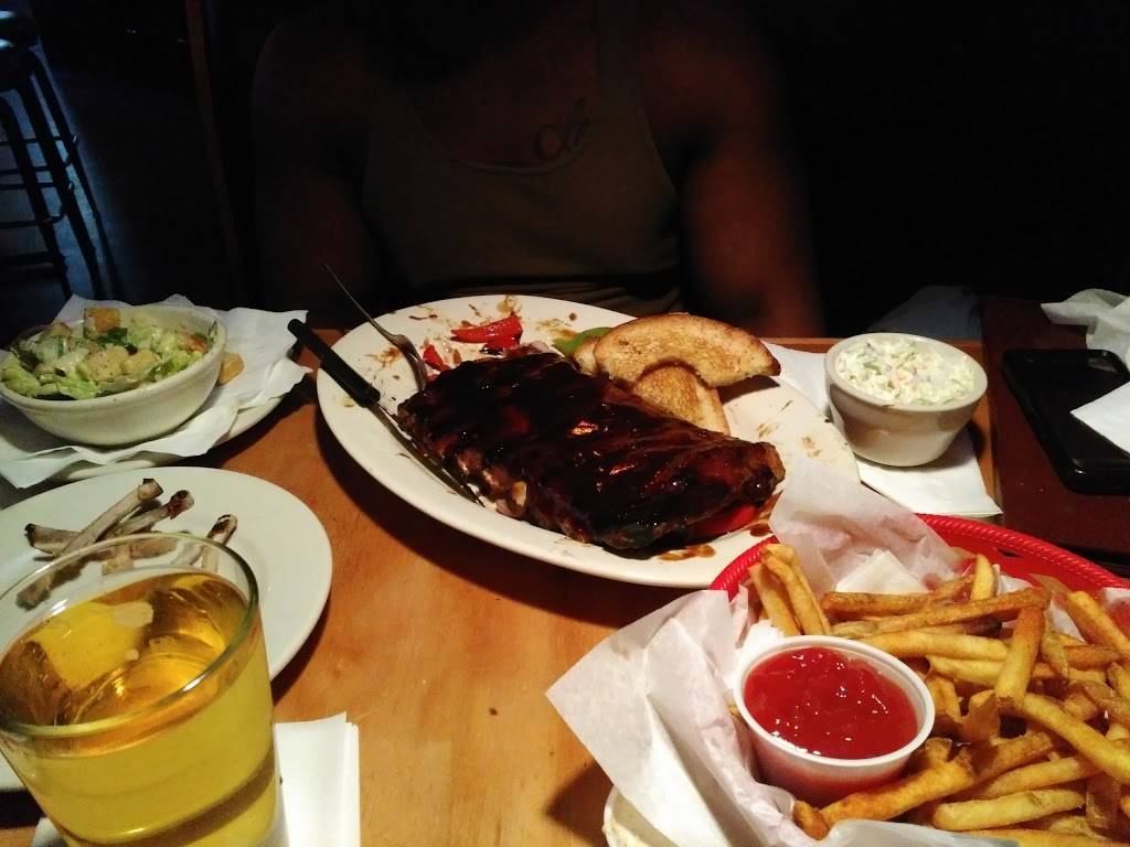 Overtime Bar & Grill | restaurant | 5201 N Beach St #111, Fort Worth, TX 76137, USA | 8172229949 OR +1 817-222-9949