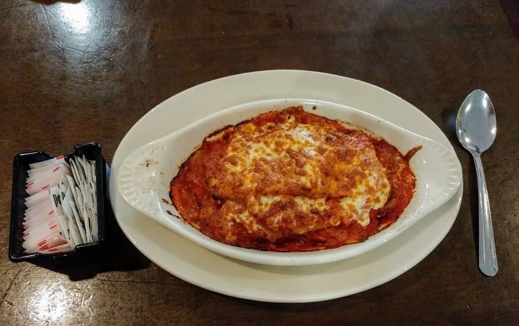 Grandi Italiani | restaurant | 21730 Sherman Way, Canoga Park, CA 91303, USA | 7472308081 OR +1 747-230-8081