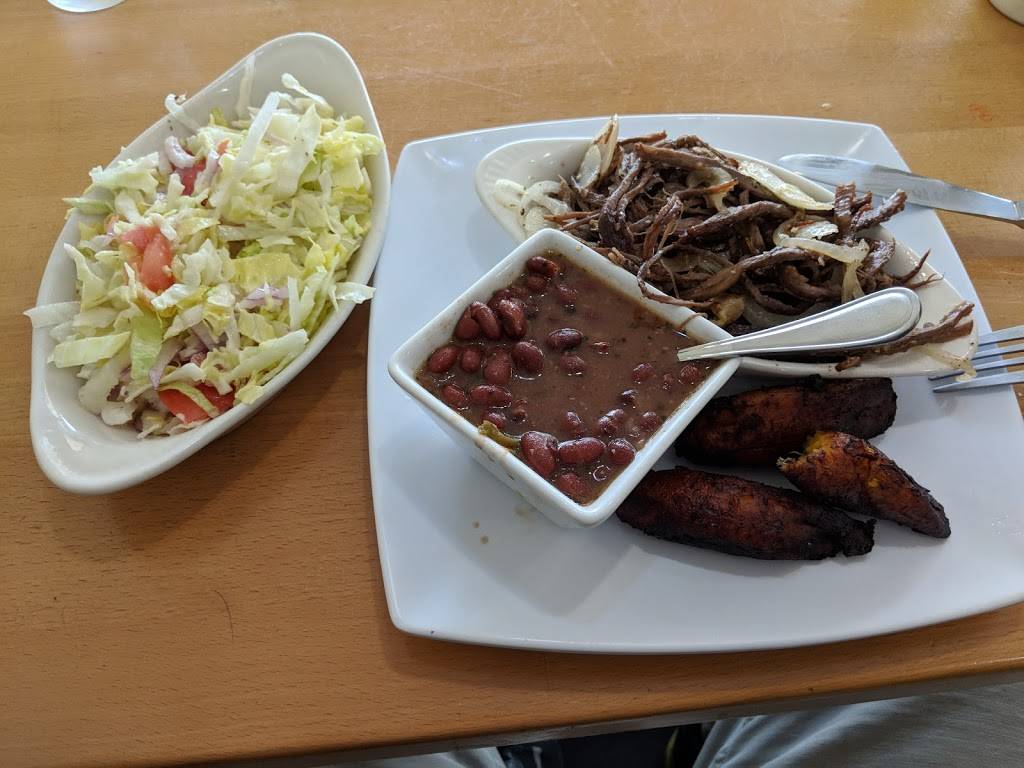 Pedritos Cafe | restaurant | 6941 SW 196th Ave, Southwest Ranches, FL 33332, USA | 9542520495 OR +1 954-252-0495