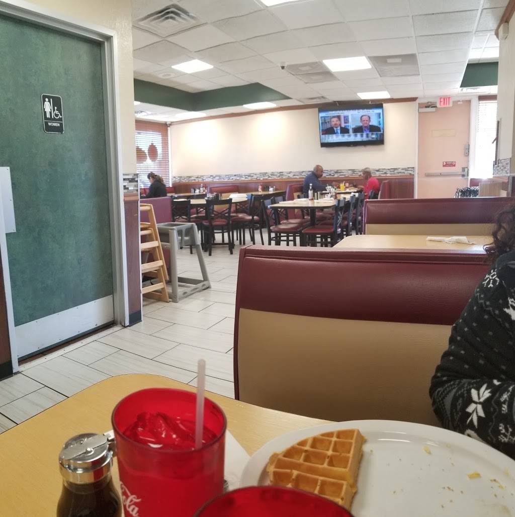 World Of Omelettes And Waffles | restaurant | 13775 Jefferson Davis Hwy, Woodbridge, VA 22191, USA | 7034905300 OR +1 703-490-5300