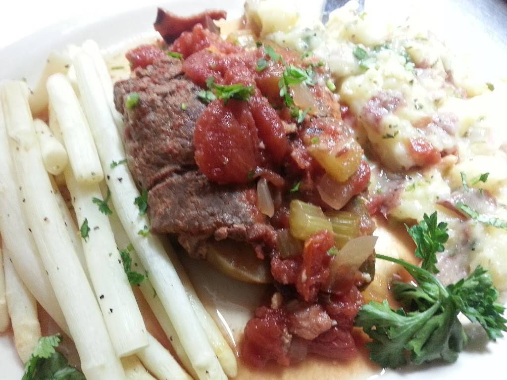 Phish Tales | restaurant | 1445 SW Main Blvd #170, Lake City, FL 32025, USA | 3867550490 OR +1 386-755-0490