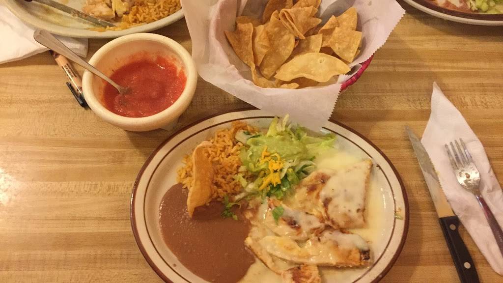 La Cabaña Mexican Restaurant | restaurant | 102 W Church Ave, Berryville, AR 72616, USA | 8704234848 OR +1 870-423-4848