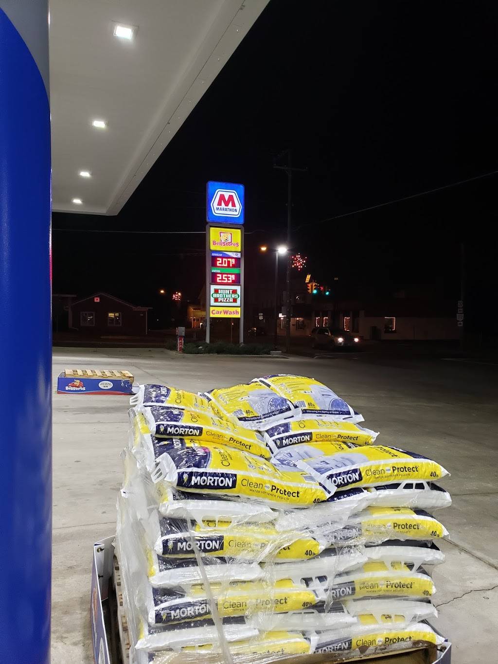 BellStores | restaurant | 102 E Nassau St, East Canton, OH 44730, USA | 3304882735 OR +1 330-488-2735