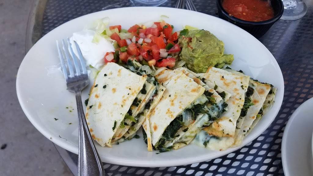 Primos Tex-Mex Grille | restaurant | 4861 Bass Pro Dr, Garland, TX 75043, USA | 9722268100 OR +1 972-226-8100