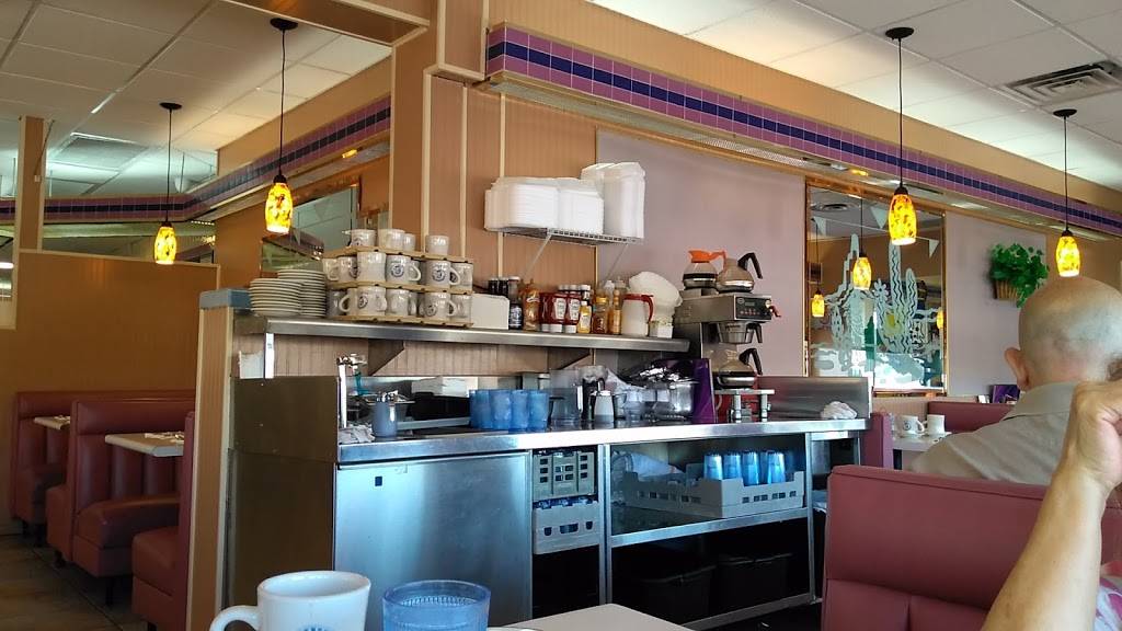 Blueberry Hill | Family Restaurant | restaurant | 3790 E Flamingo Rd, Las Vegas, NV 89121, USA | 7024339999 OR +1 702-433-9999