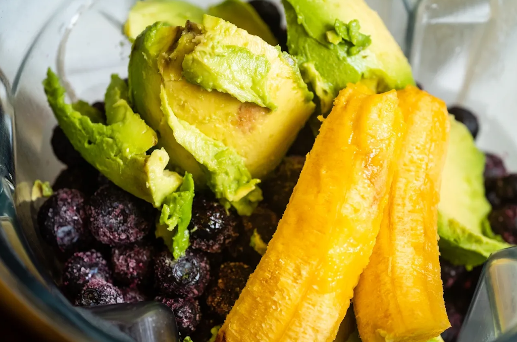 Smooth Ginger Smoothie N Ginger Juice Bar | restaurant | 1563 Sibley Blvd, Calumet City, IL 60409, USA | 7088720048 OR +1 708-872-0048