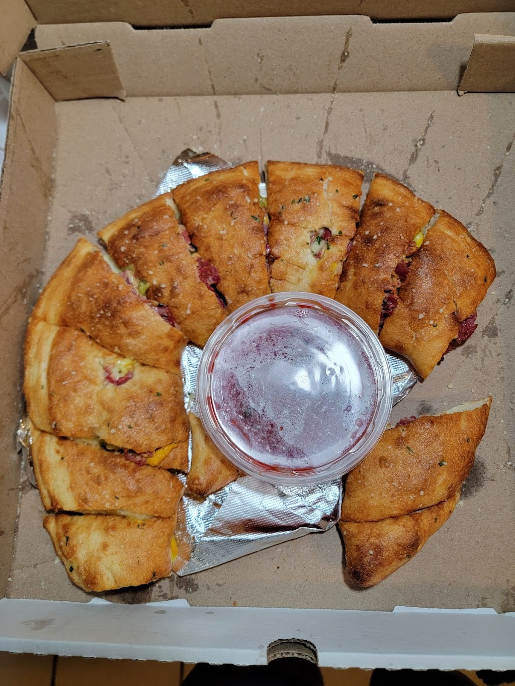 Tuscanos Pizza & Pasta | restaurant | 762 Beaumont Ave, Beaumont, CA 92223, USA | 9512673658 OR +1 951-267-3658