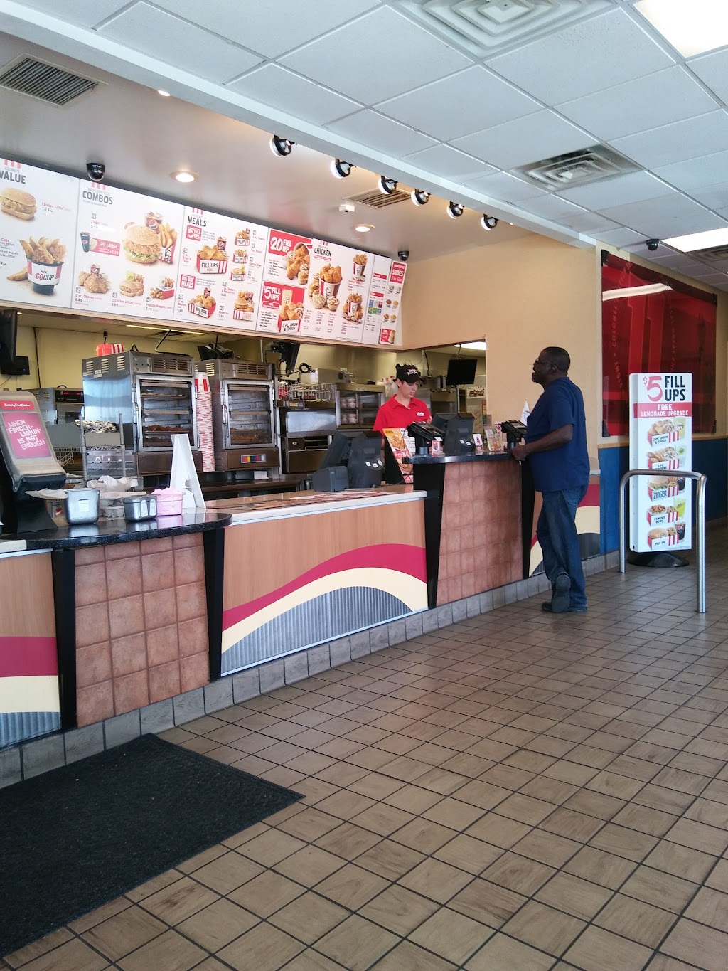 KFC | restaurant | 1540 NV-372, Pahrump, NV 89048, USA | 7757516400 OR +1 775-751-6400