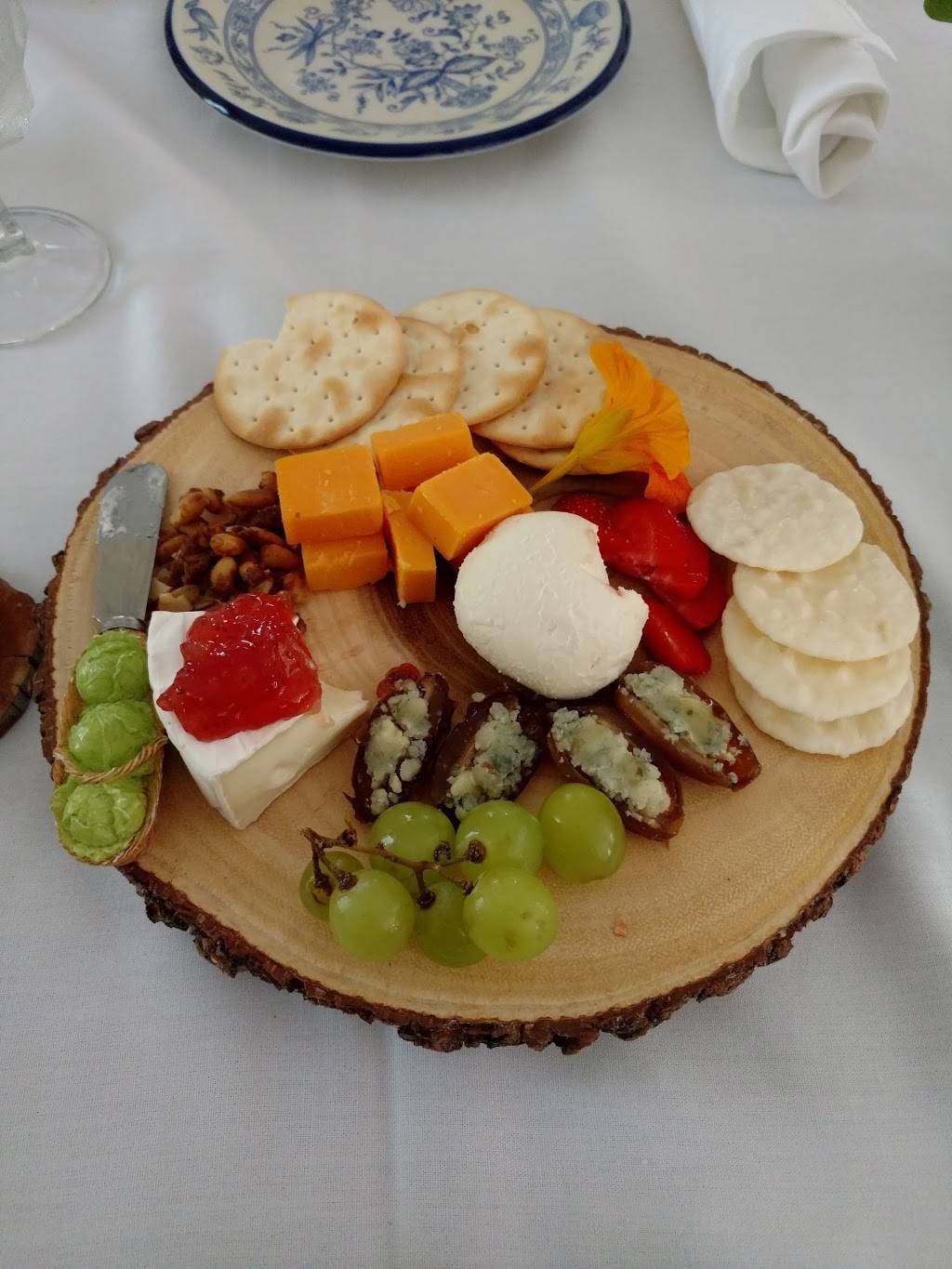 Cold Spring Grange Restaurant | restaurant | 735 Seashore Rd, Cape May, NJ 08204, USA | 6098840114 OR +1 609-884-0114