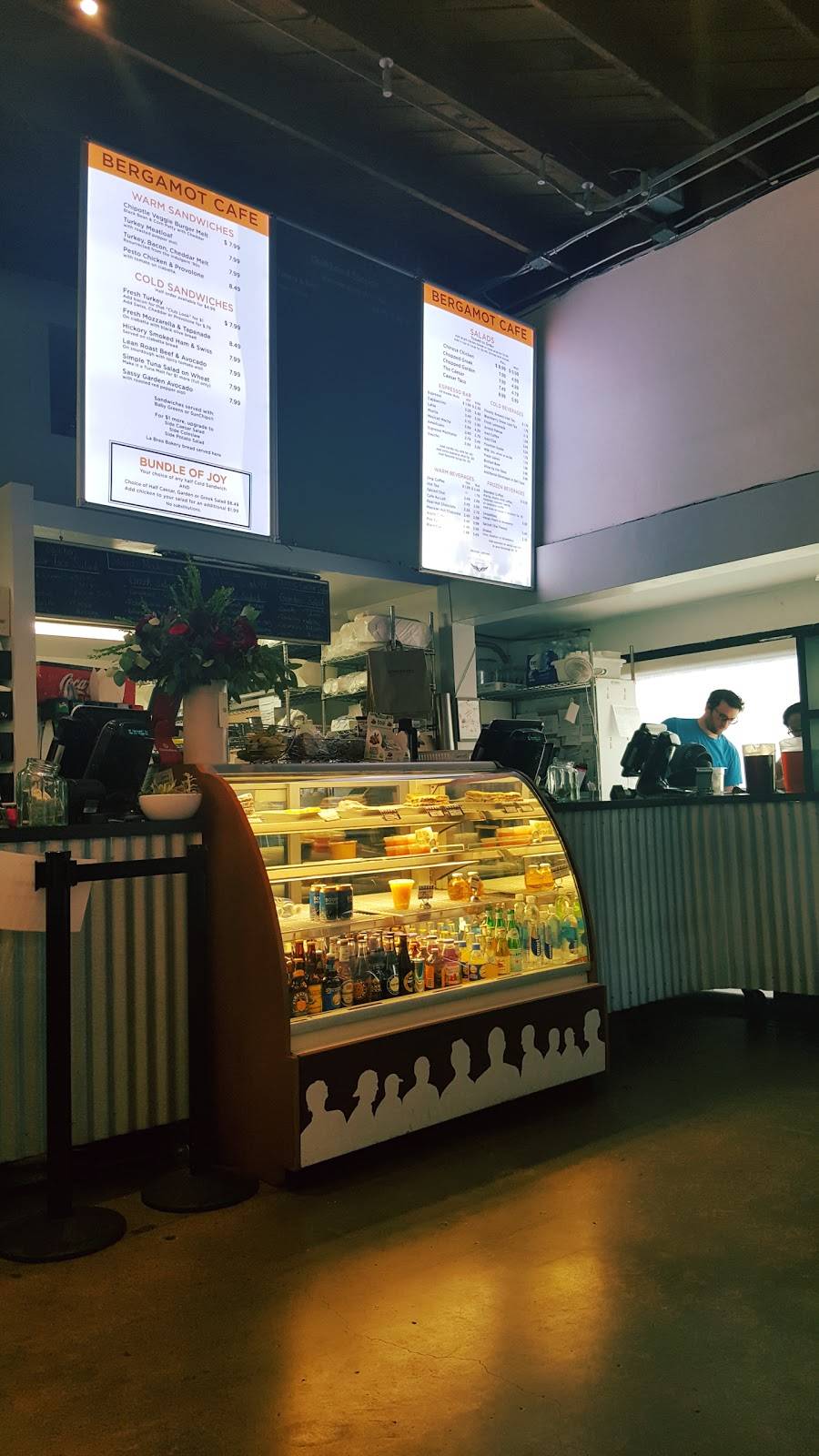 Bergamot Cafe | restaurant | 2525 Michigan Ave A3, Santa Monica, CA 90404, USA | 3108284001 OR +1 310-828-4001