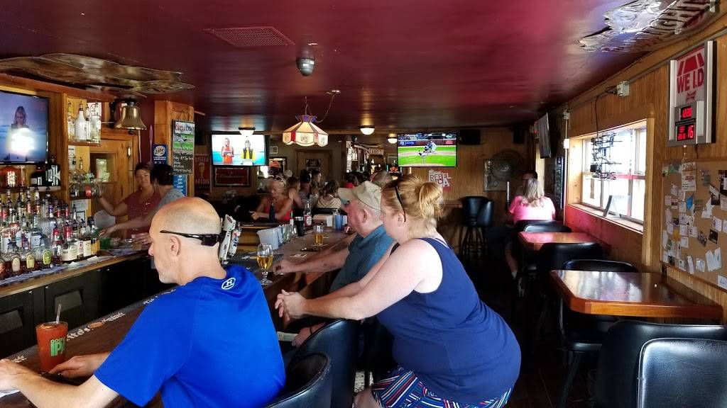 Outpost Tavern | restaurant | 40W825 Oak St, Pingree Grove, IL 60140, USA | 8474645275 OR +1 847-464-5275